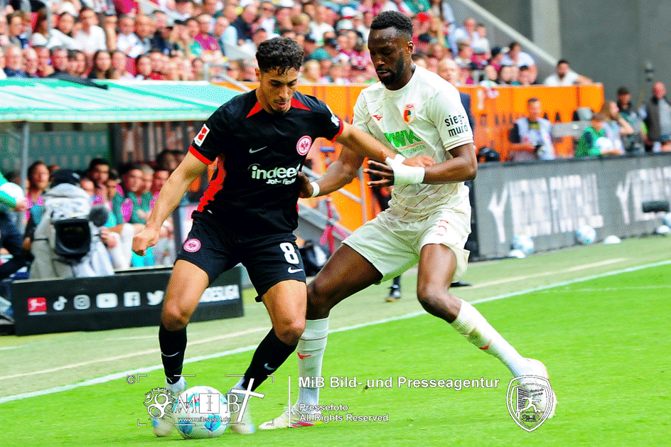 FC Augsburg vs Eintracht Frankfurt (2315)