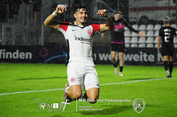 EIntracht Frankfurt II vs FC Giessen (1683)