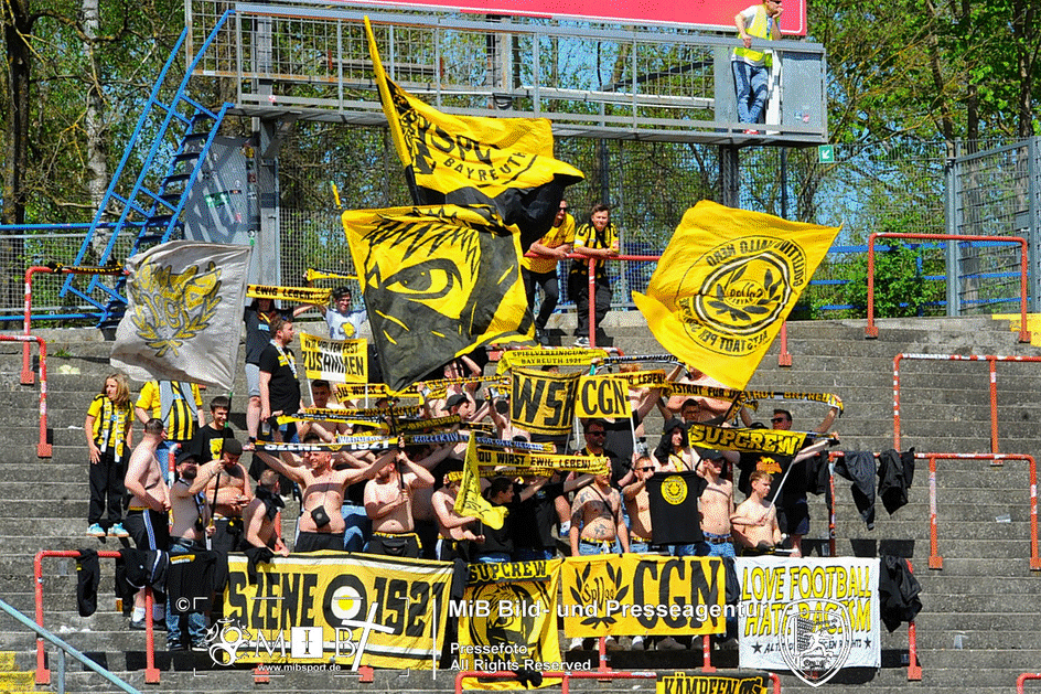 TSV Schwaben Augsburg vs SpVgg Bayreuth (1127)