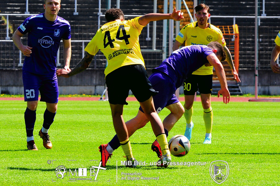TSV Schwaben Augsburg vs SpVgg Bayreuth (1396)