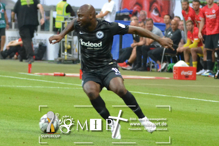 Etr Frankfurt vs Bayern M&uuml;nchen Supercup (93)